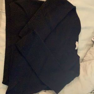 Black cashmere cropped sweater